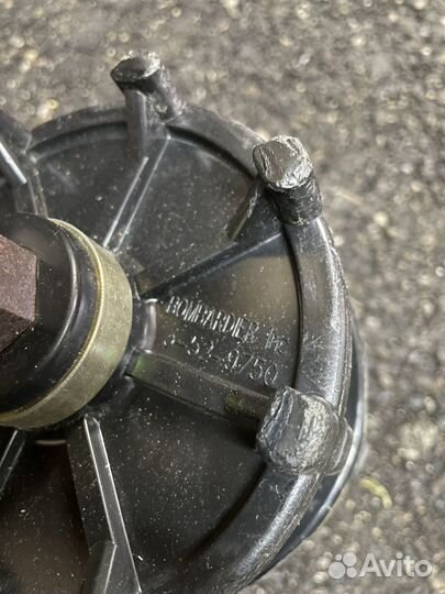 Вал привода, ведущий вал гусеницы снегохода brp