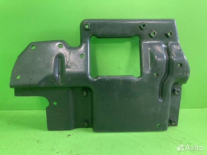 Кронштейн усилителя бампера scania P340