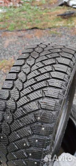 Gislaved Nord Frost 200 215/60 R16 99