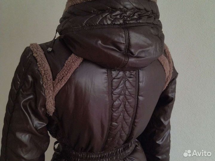 Куртка женская 42 44 новая