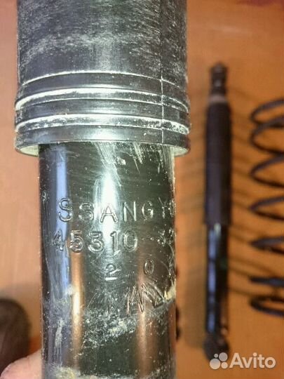 Задние стойки на SsangYongActyon Sports