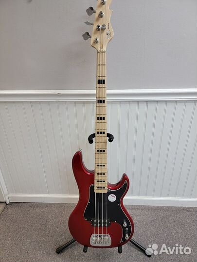 Бас-гитара G&L Kiloton + Комплект