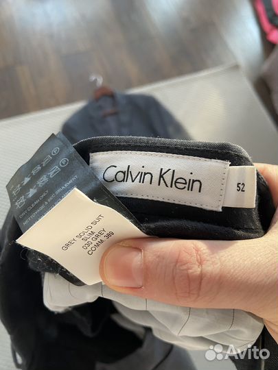 Костюм классический мужской Calvin Klein 52