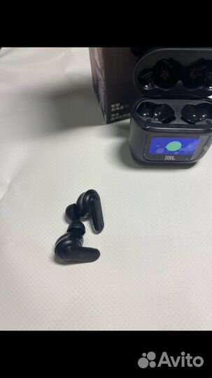 Беспроводные наушники JBL tour pro 2