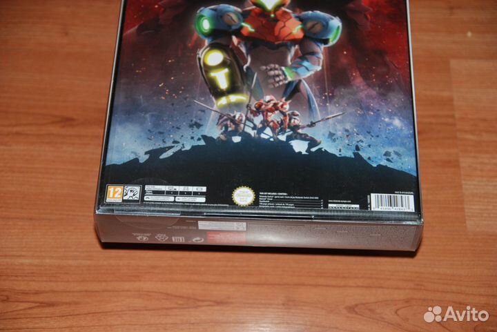 Metroid Dread Особое издание (Nintendo Switch)