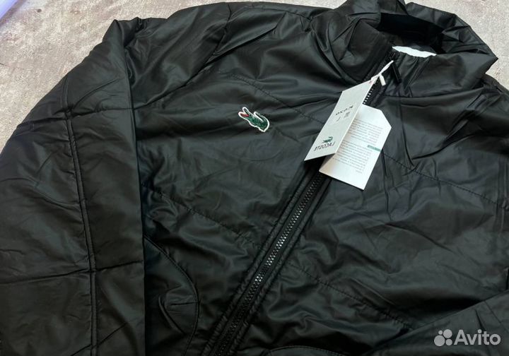 Демисезонные куртки Lacoste универсальные