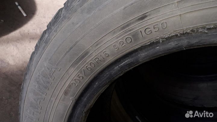 Yokohama Ice Guard IG50 205/60 R16