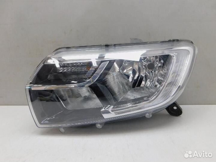 Фара левая Renault Logan/Logan Stepway
