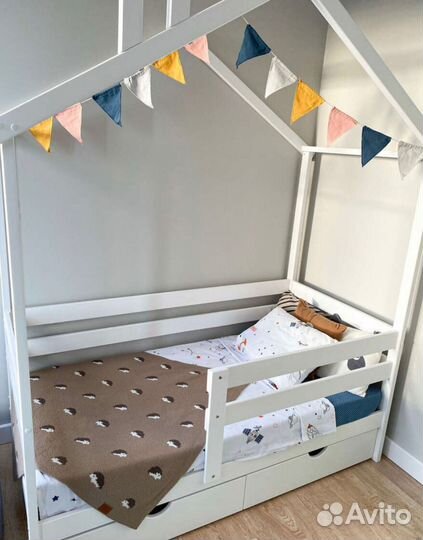 Кровать детская