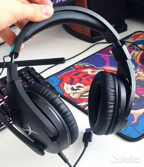 Игровые наушники HyperX cloud stinger S