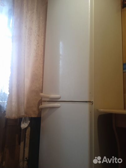 Холодильник 