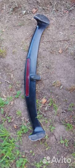 Продам спойлер