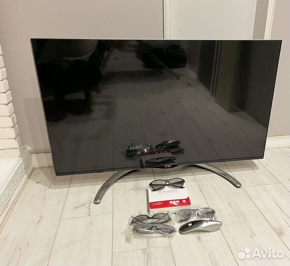 Телевизор lg 42 SMART tv 3D 42LA790V