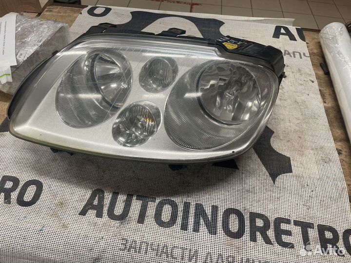 Фара левая правая Volkswagen Touran до рестайлинг