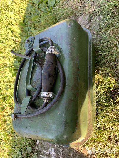 Бензобак к лодочному мотору