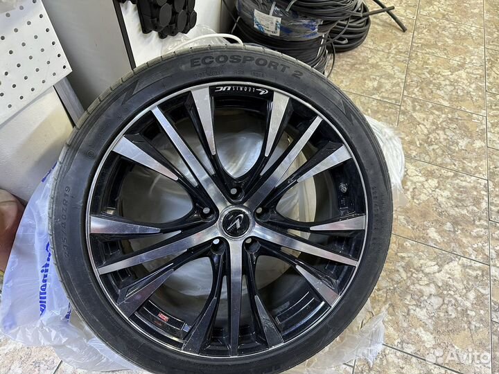 Диски в сборе r19 на лексус,тойота