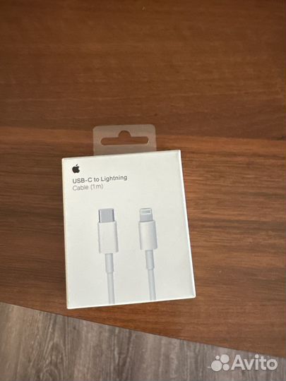 Зарядка на iPhone