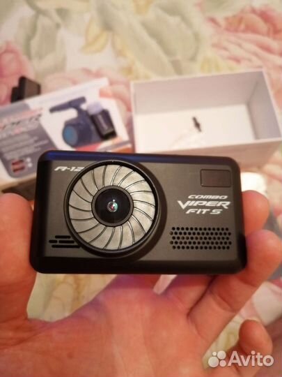 Видео регистратор Комбо устройство Viper Fit A12