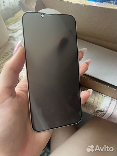 Защитное стекло Антишпион на iPhone 13 Pro/ 14
