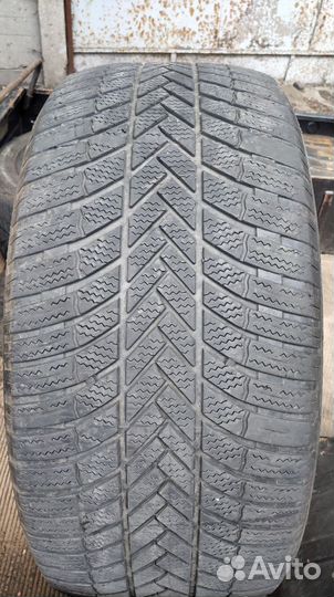 Bridgestone Blizzak LM-005 285/45 R20 112V