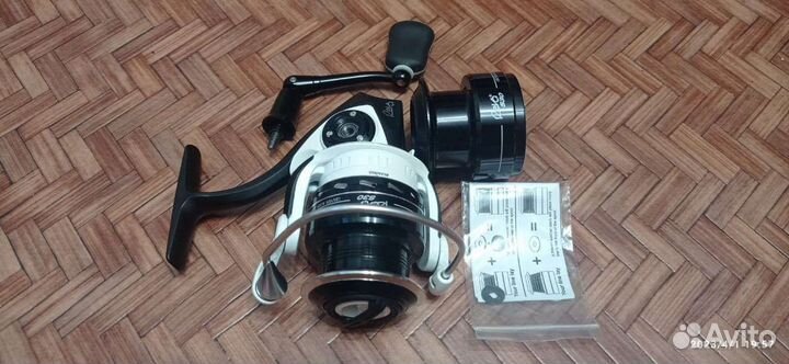 Новая. Отличная катушка