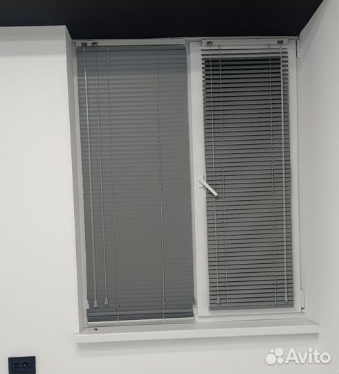 Жалюзи горизонтальные алюминиевые