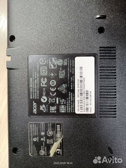 Ноутбук Acer ES1 разбор на детали