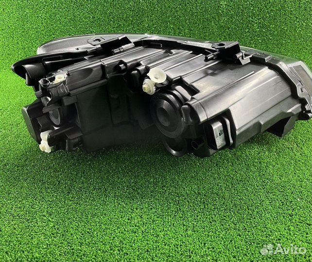 Фара левая Поло 15-20