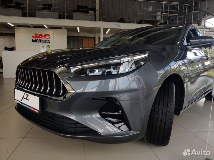 JAC J7 1.5 CVT, 2023