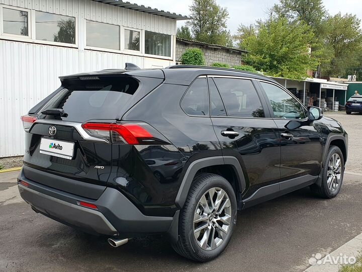 Toyota RAV4 2.5 AT, 2021, 15 500 км