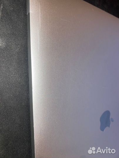 Apple MacBook Pro (15 Дюймов, 2019 г.)