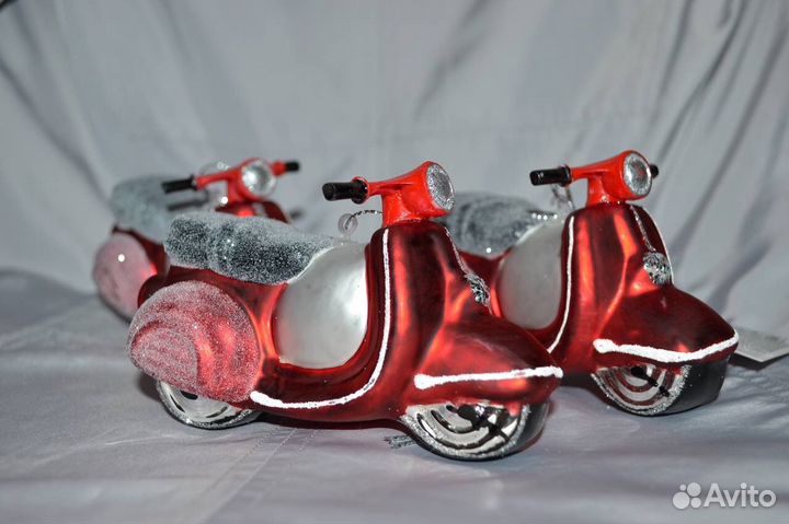 Ёлочная игрушка из стекла