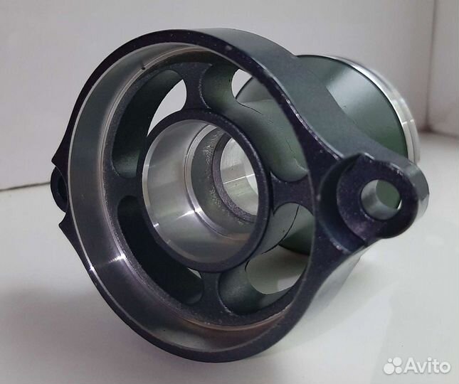 Стакан редуктора для лодочного мотора Yamaha