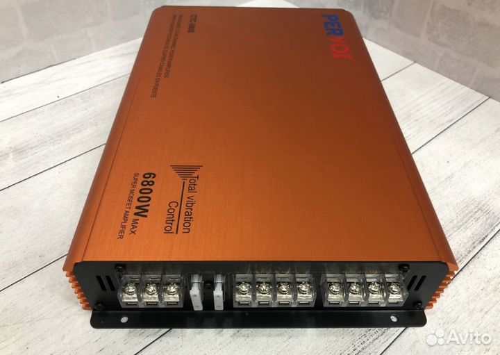 Автомобильный усилитель pervoi 9800 (6800w)