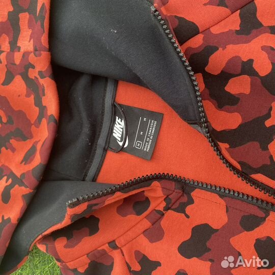 Nike tech fleece camo red оригинал