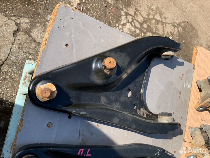 Renault logan 2 рычаги