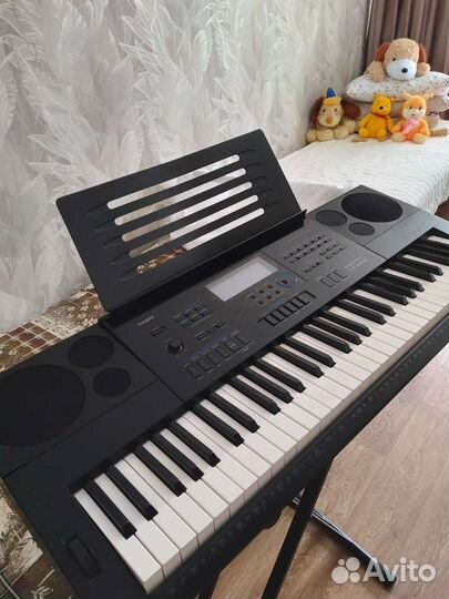 Синтезатор casio