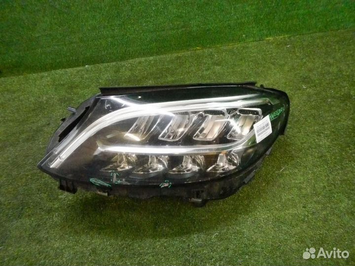 Фара левая Mercedes-Benz C-Class