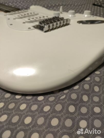 Электро гитара Squier bullet с комбиком