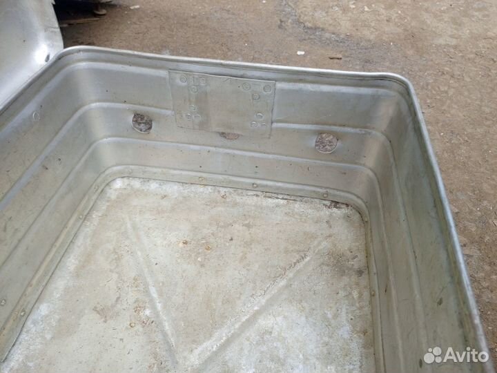 Контейнер алюминиевый 61/47/30 с крышкой