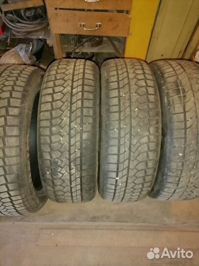 Goodride Zuper Snow Z-507 235/55 R19