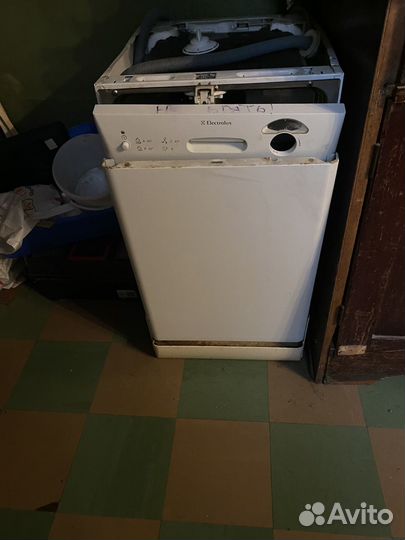 Посудомоечная машина electrolux