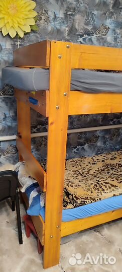 Двухъярусная кровать бу с матрасами