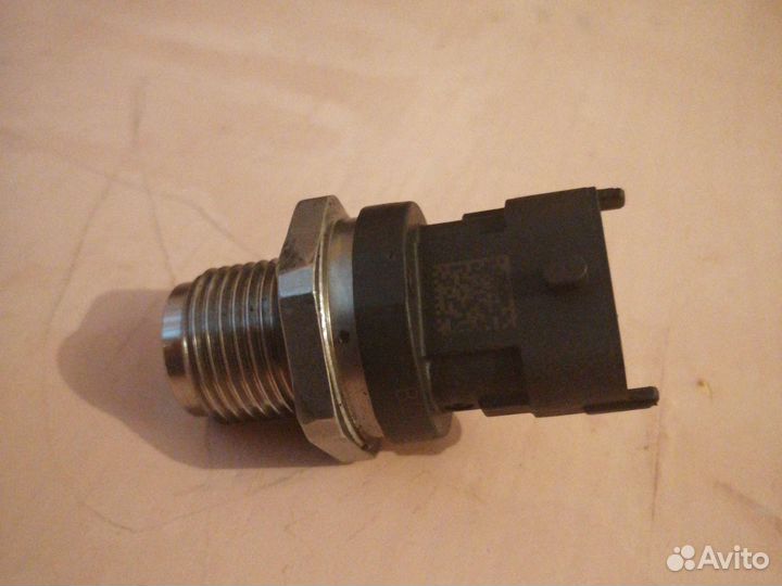 Датчик давления топлива JCB 434S