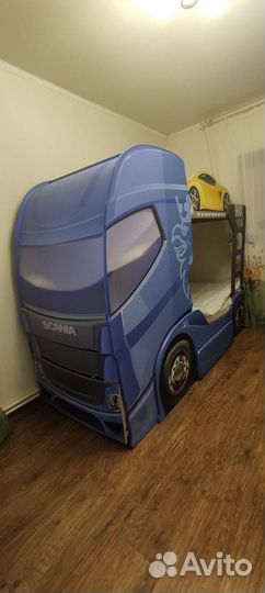 Двуярусная кровать бу