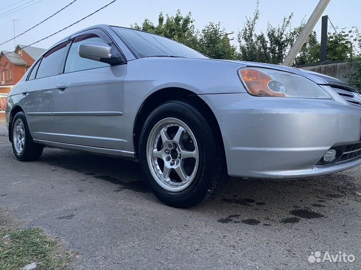 Honda Civic 1.7 AT, 2002, 300 000 км