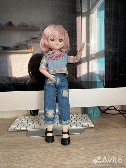 Кукла красивая мягкие волосы
