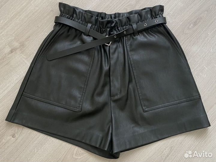 Кожаные шорты lime