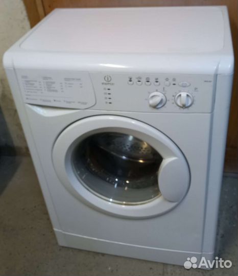 Стиральная машина Indesit 5 кг