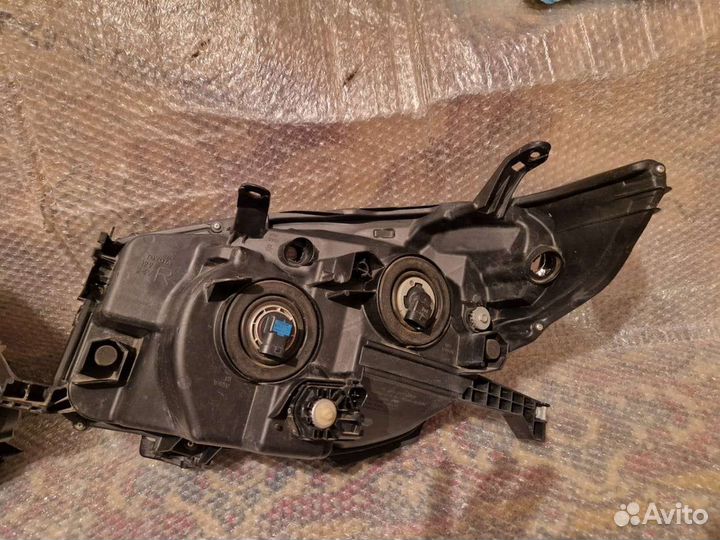 Фонари на Toyota Land Cruiser Prado 150 9-13г